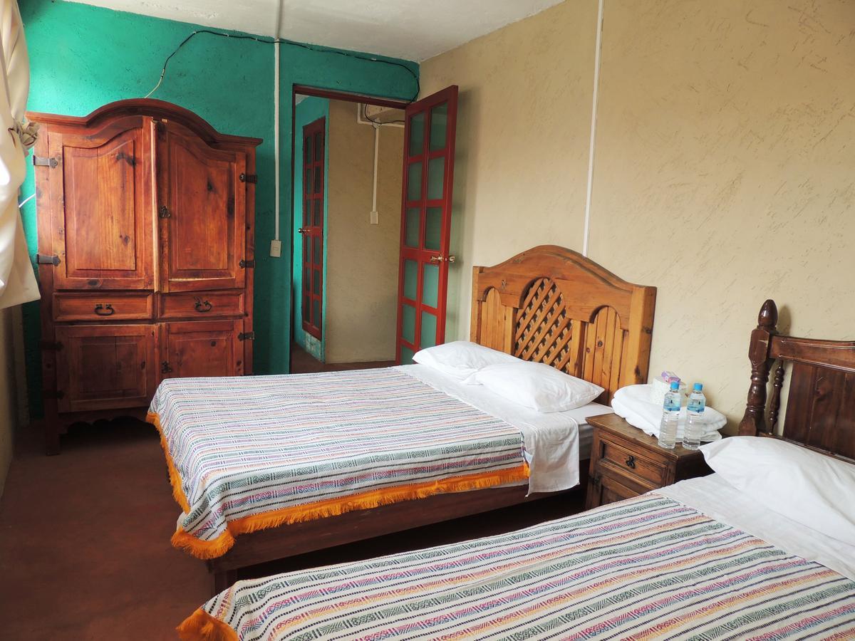 Hotel Las Fumarolas De Don Goyo 乔卢拉 外观 照片