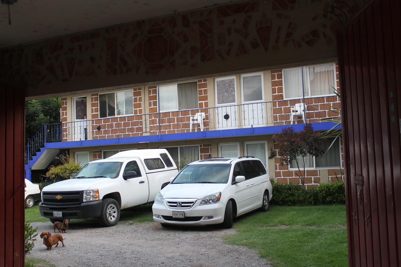 Hotel Las Fumarolas De Don Goyo 乔卢拉 外观 照片
