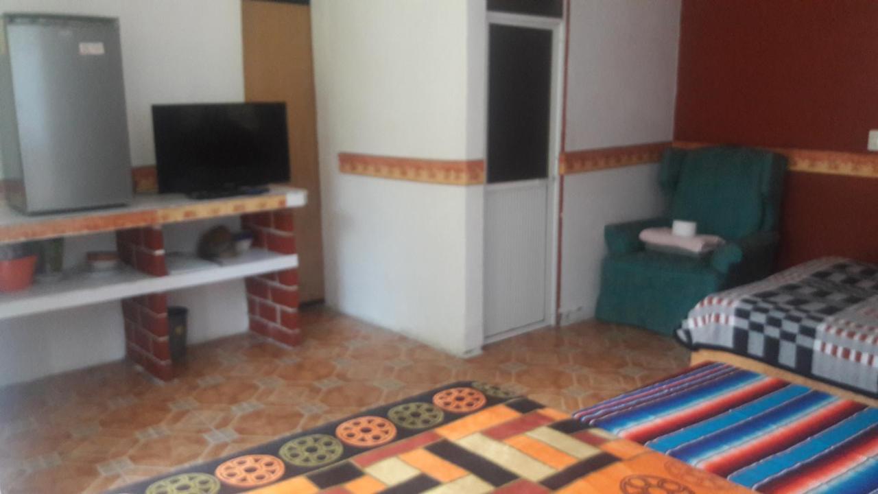Hotel Las Fumarolas De Don Goyo 乔卢拉 外观 照片