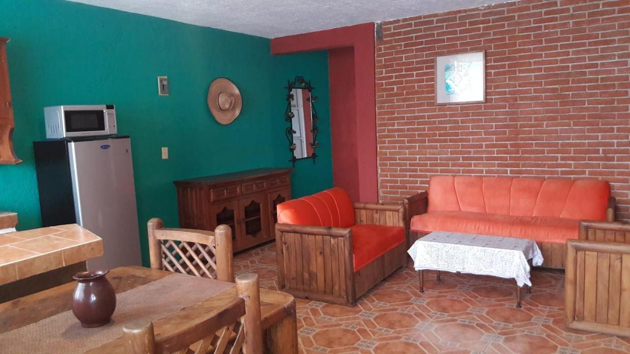 Hotel Las Fumarolas De Don Goyo 乔卢拉 外观 照片