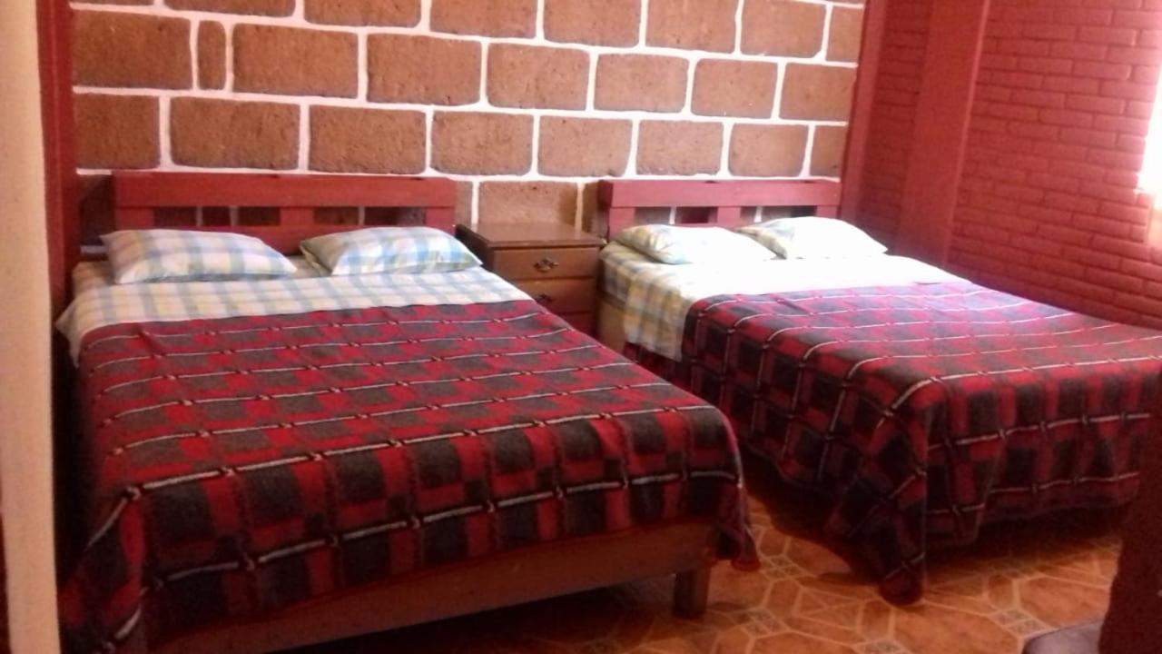 Hotel Las Fumarolas De Don Goyo 乔卢拉 外观 照片
