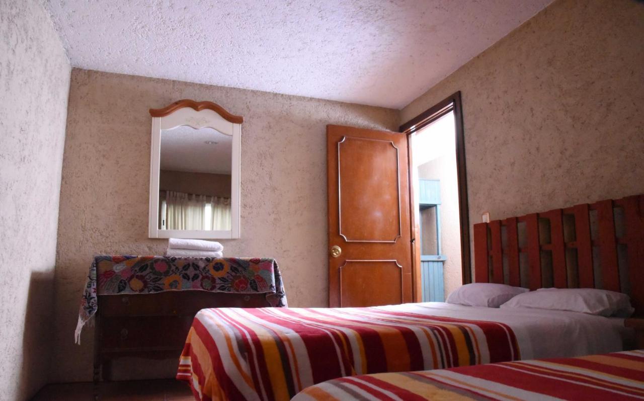 Hotel Las Fumarolas De Don Goyo 乔卢拉 外观 照片