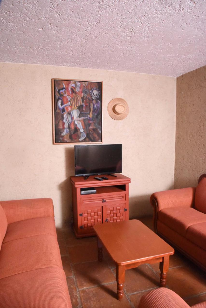 Hotel Las Fumarolas De Don Goyo 乔卢拉 外观 照片