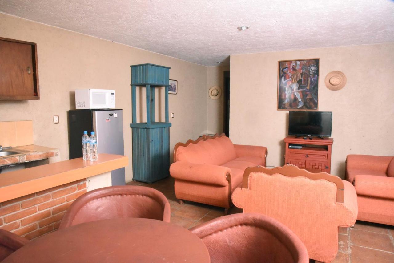 Hotel Las Fumarolas De Don Goyo 乔卢拉 外观 照片